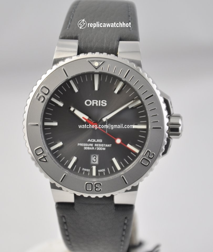 Oris Aquis Date Mens watch Unisex Automatic Steel 01 733 7730 4153-07 5 24 11EB 2