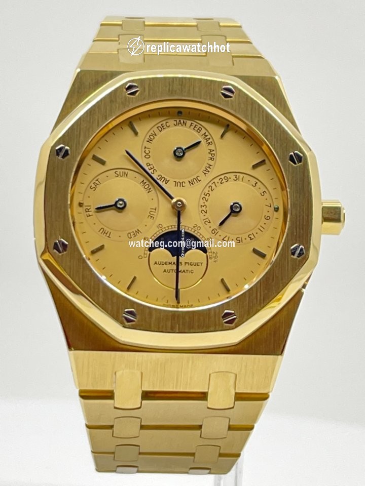 Audemars Piguet Royal Oak Perpetual Calendar Mens watch Unisex Automatic Yellow gold 25654BA 2
