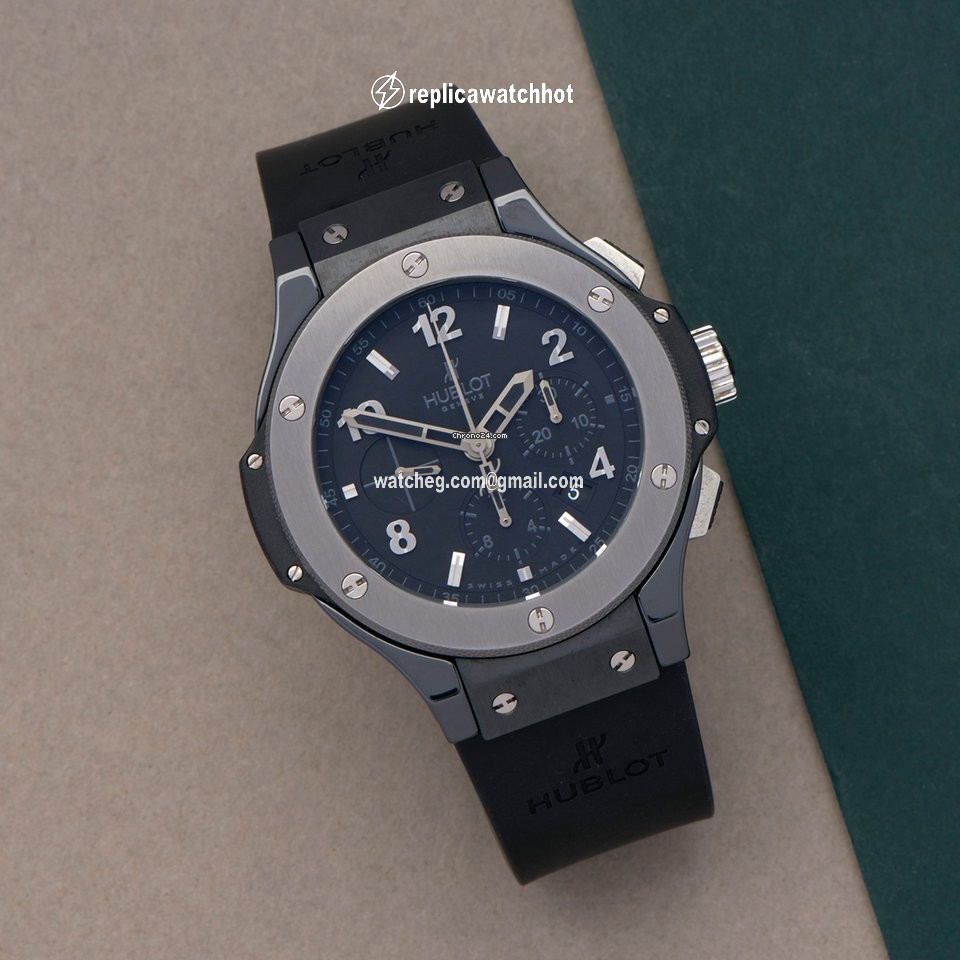 Hublot Big Bang 44 mm Mens watch Unisex Automatic Ceramic 301.CT.130.RX 2