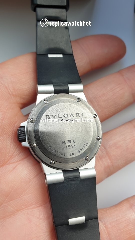 Bulgari Diagono Womens watch Quartz Aluminum AL 29 TA 2