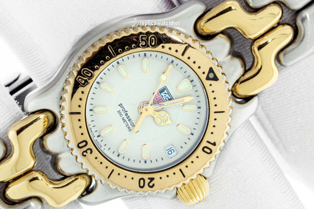 TAG Heuer Womens watch Quartz Steel Tag Heuer Professional 2