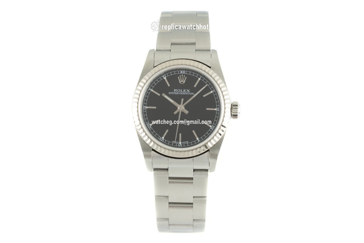 Rolex Oyster Perpetual 31 Womens watch Gold Steel Automatic 77014 2
