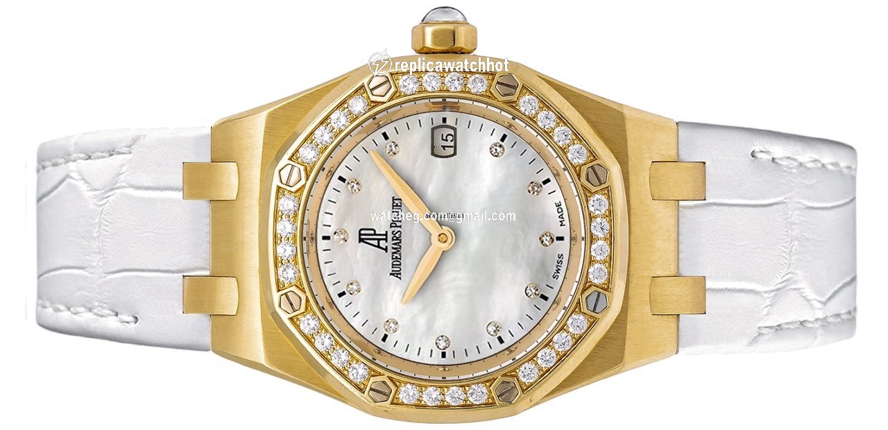 Audemars Piguet Royal Oak Lady Yellow gold 67601BA.ZZ.D012CR.03 2