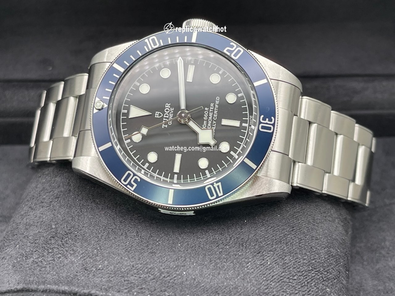 Tudor Black Bay Mens watch Unisex Automatic Steel 79230B 2
