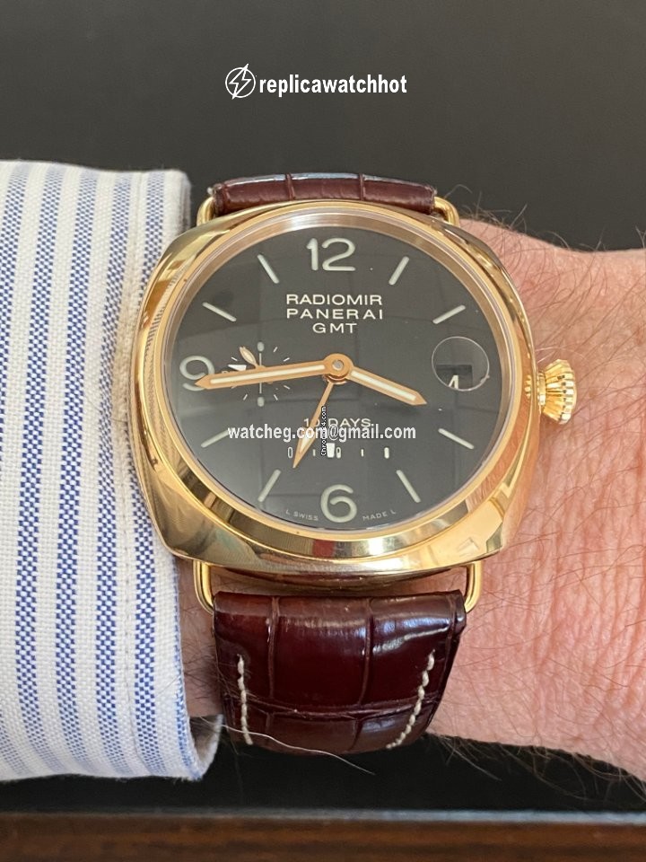 Panerai Special Editions Mens watch Unisex Automatic Rose gold PAM 00273 2