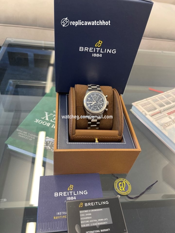Breitling Navitimer 8 Mens watch Unisex Automatic Steel A13314101C1A1 2