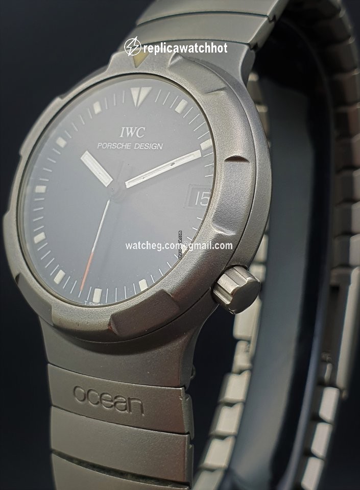 IWC Porsche Design Womens watch Automatic Titanium IW3503 2