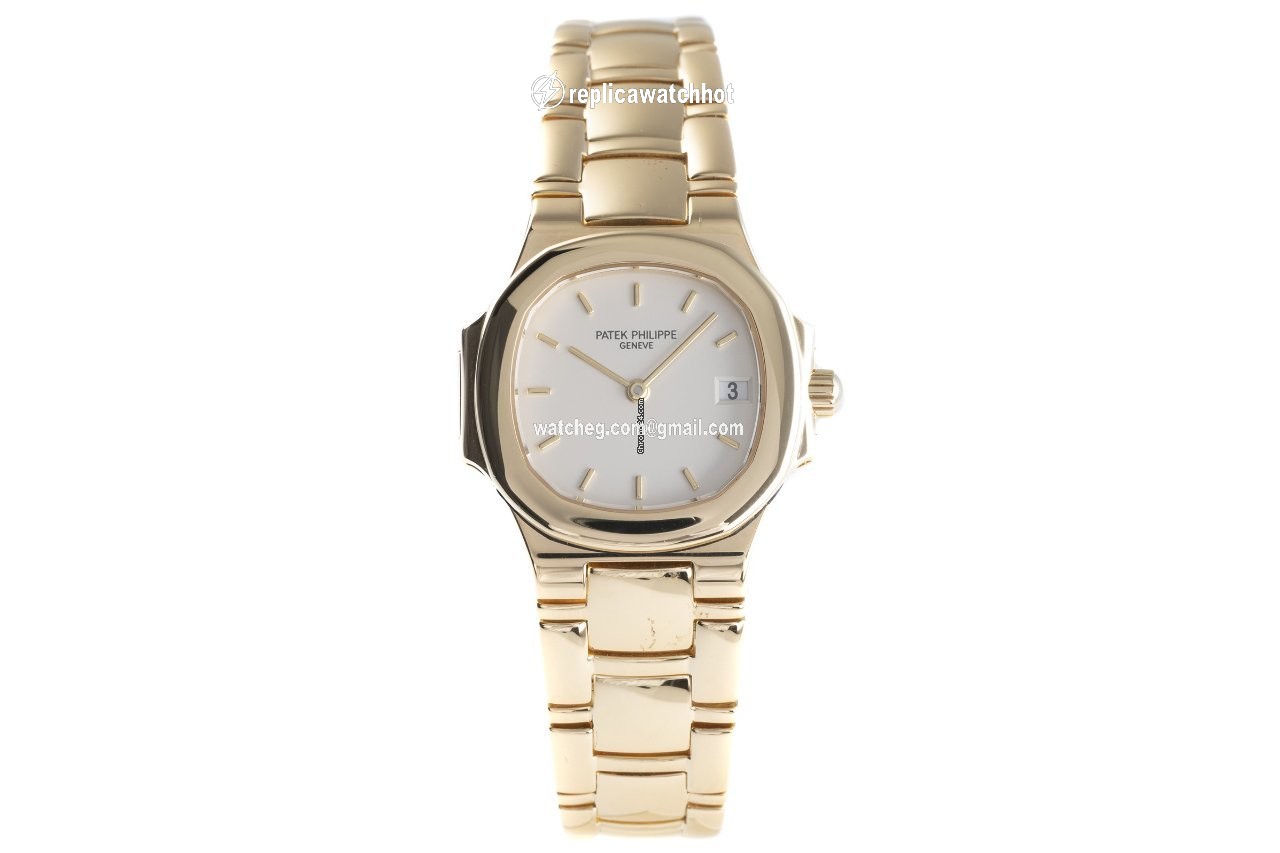 Patek Philippe Nautilus Womens watch Quartz Yellow gold 4700 51 2