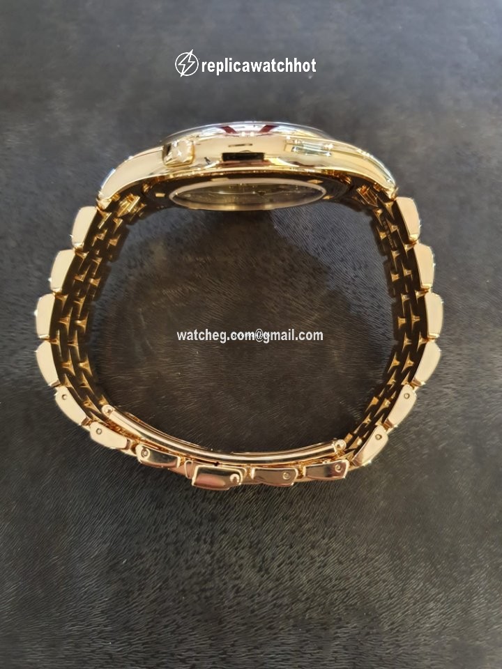 Patek Philippe World Time Mens watch Unisex Automatic Rose gold 5130 1R-011 2