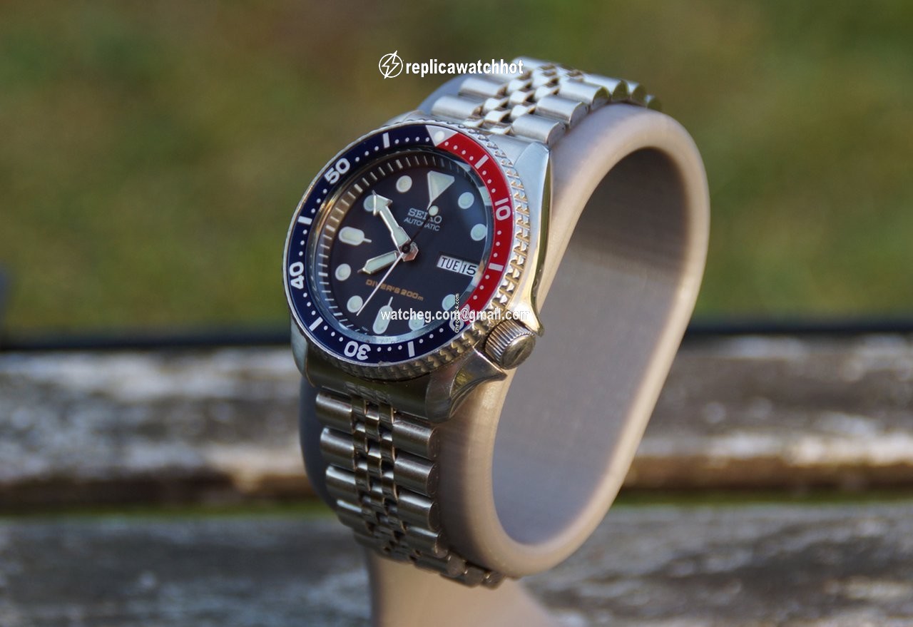 Seiko Prospex Mens watch Unisex Automatic Steel SKX009K2 2