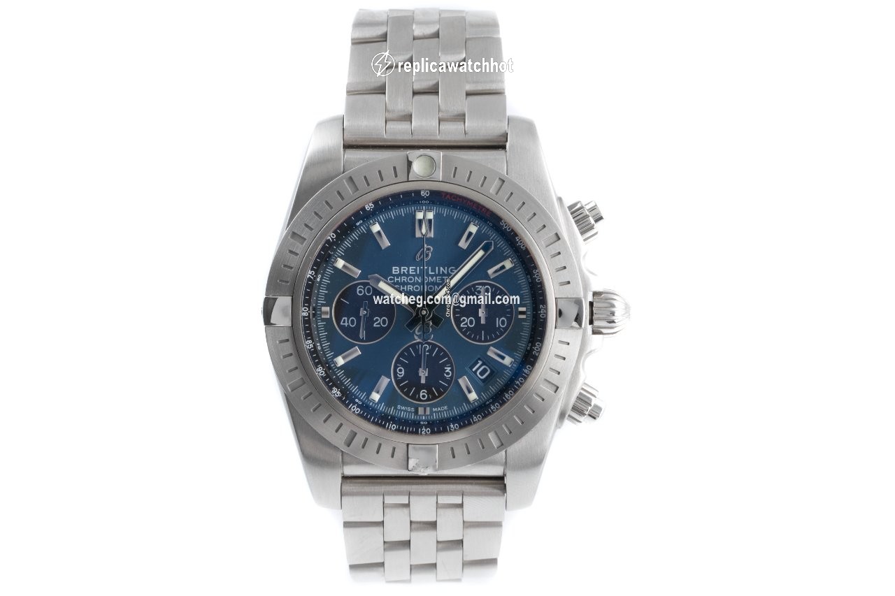 Breitling Chronomat Mens watch Unisex Automatic Steel AB0115 2