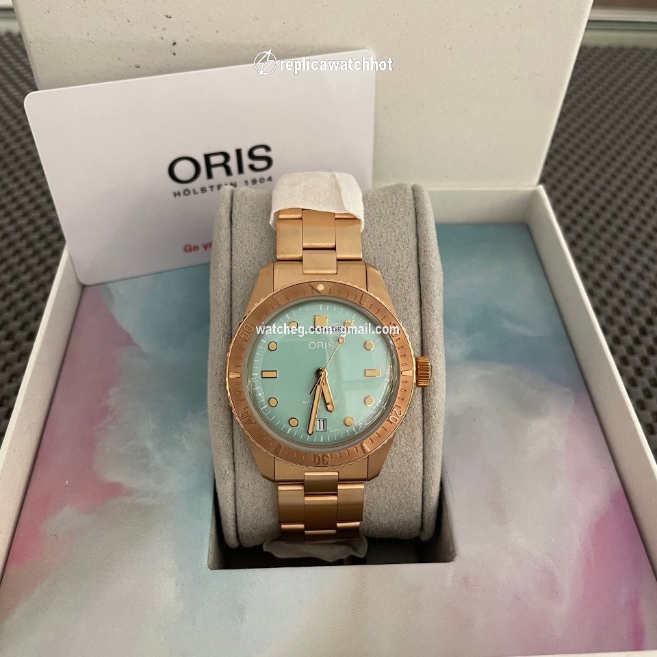 Oris Divers Sixty Five Mens watch Unisex Automatic Bronze 01 733 7771 3157 07 8 19 15 2
