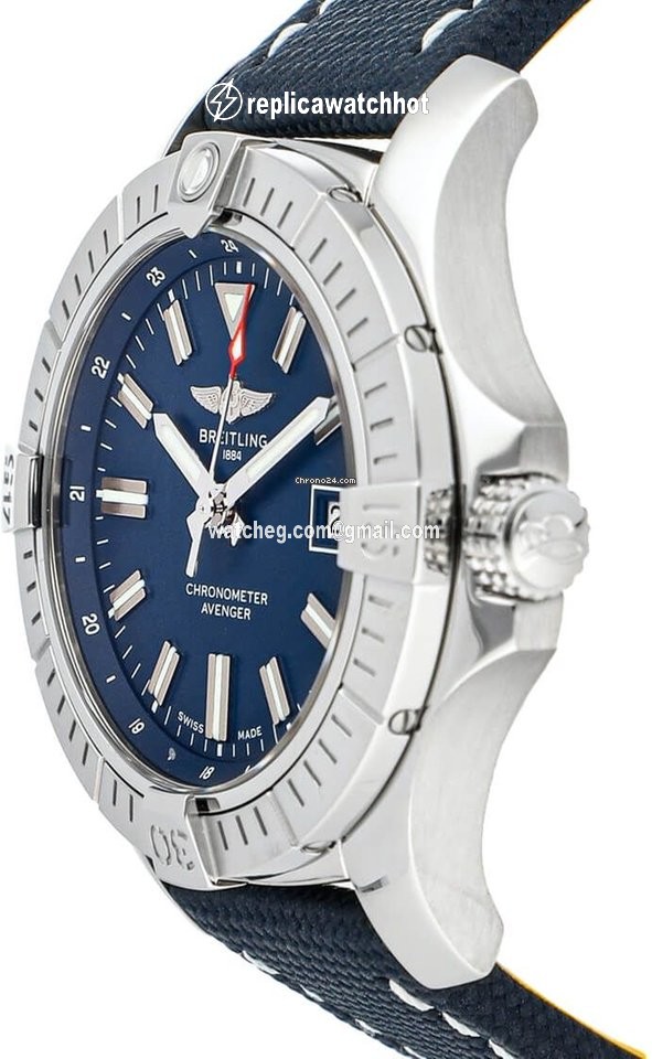 Breitling Avenger Automatic Steel A17318101C1X1 2