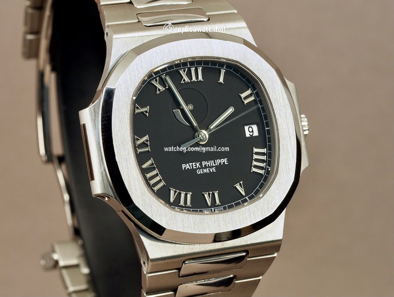 Patek Philippe Nautilus Mens watch Unisex Automatic Steel 3710 1A 2
