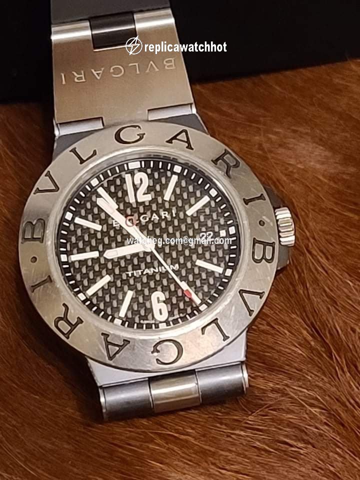 Bulgari Diagono Mens watch Unisex Automatic Titanium TI 44 TA 2