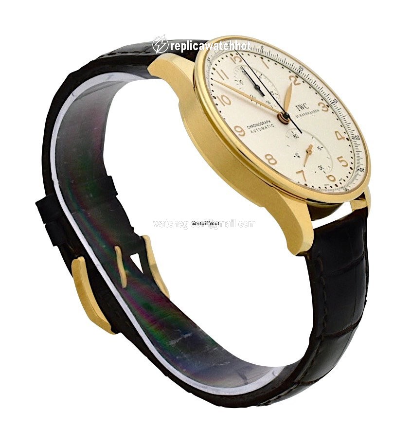 IWC Portuguese Chronograph Mens watch Unisex Automatic Yellow gold IW371416 2