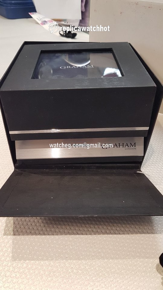Graham Chronofighter Mens watch Unisex Automatic Steel 2OVAS.B07A.K10B 2