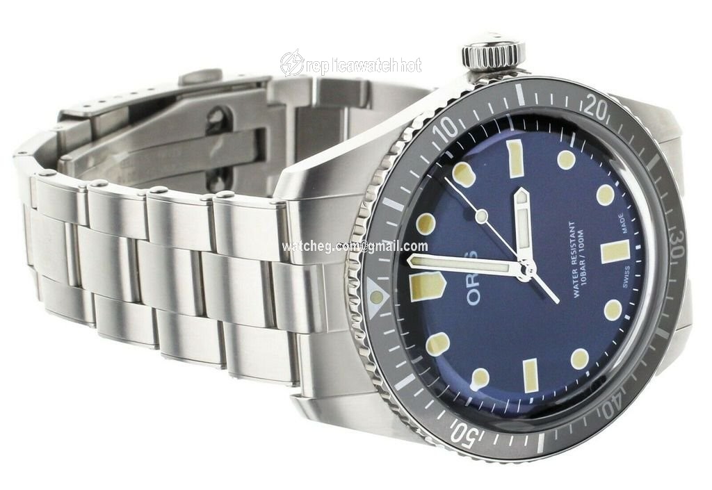 Oris Divers Sixty Five Mens watch Unisex Manual winding Steel 01 730 7757 4083 2