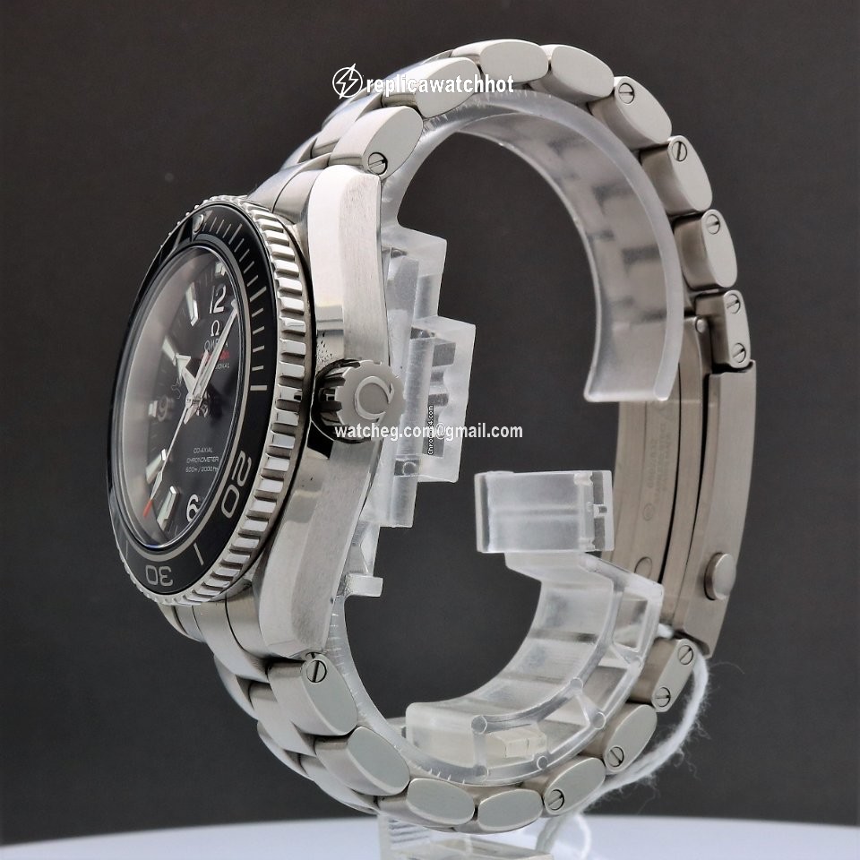 Omega Seamaster Planet Ocean Mens watch Unisex Automatic Steel 232.30.38.20.01.001 2
