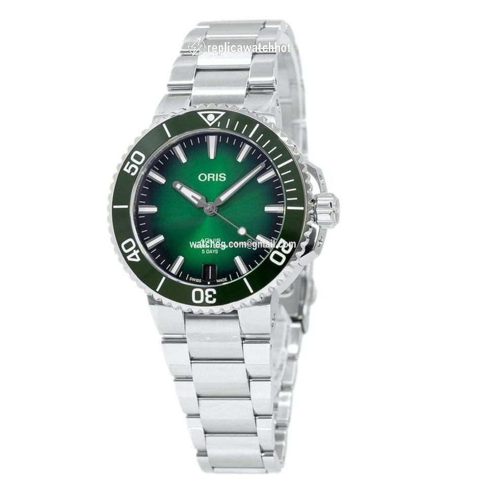 Oris Aquis Mens watch Unisex Automatic Steel 01 400 7769 4157-07 8 22 09PEB 2