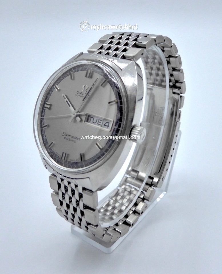 Omega Seamaster Mens watch Unisex Automatic Steel 166.036 2