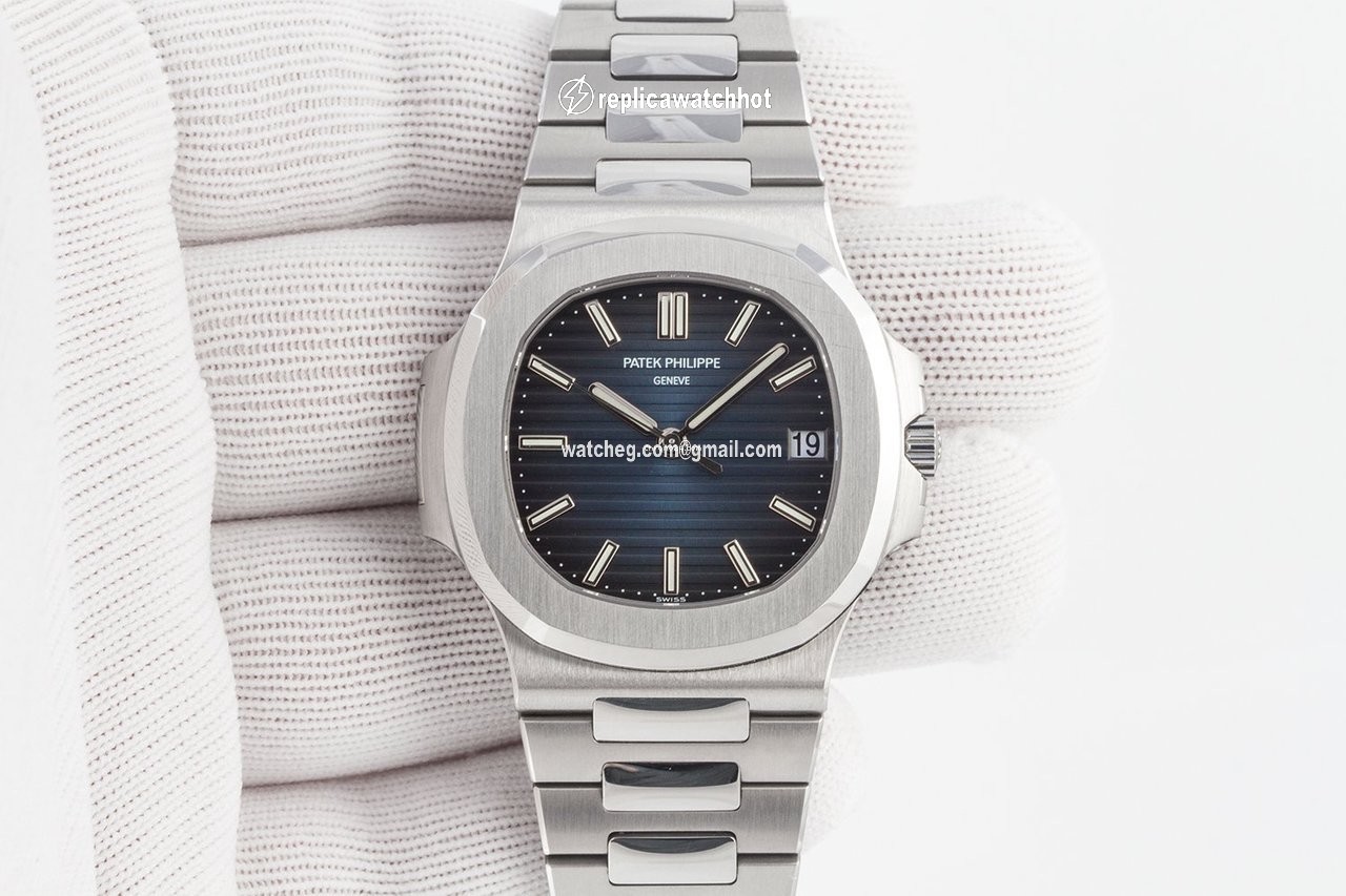 Patek Philippe Nautilus Mens watch Unisex Automatic Steel 5711 1A-010 2