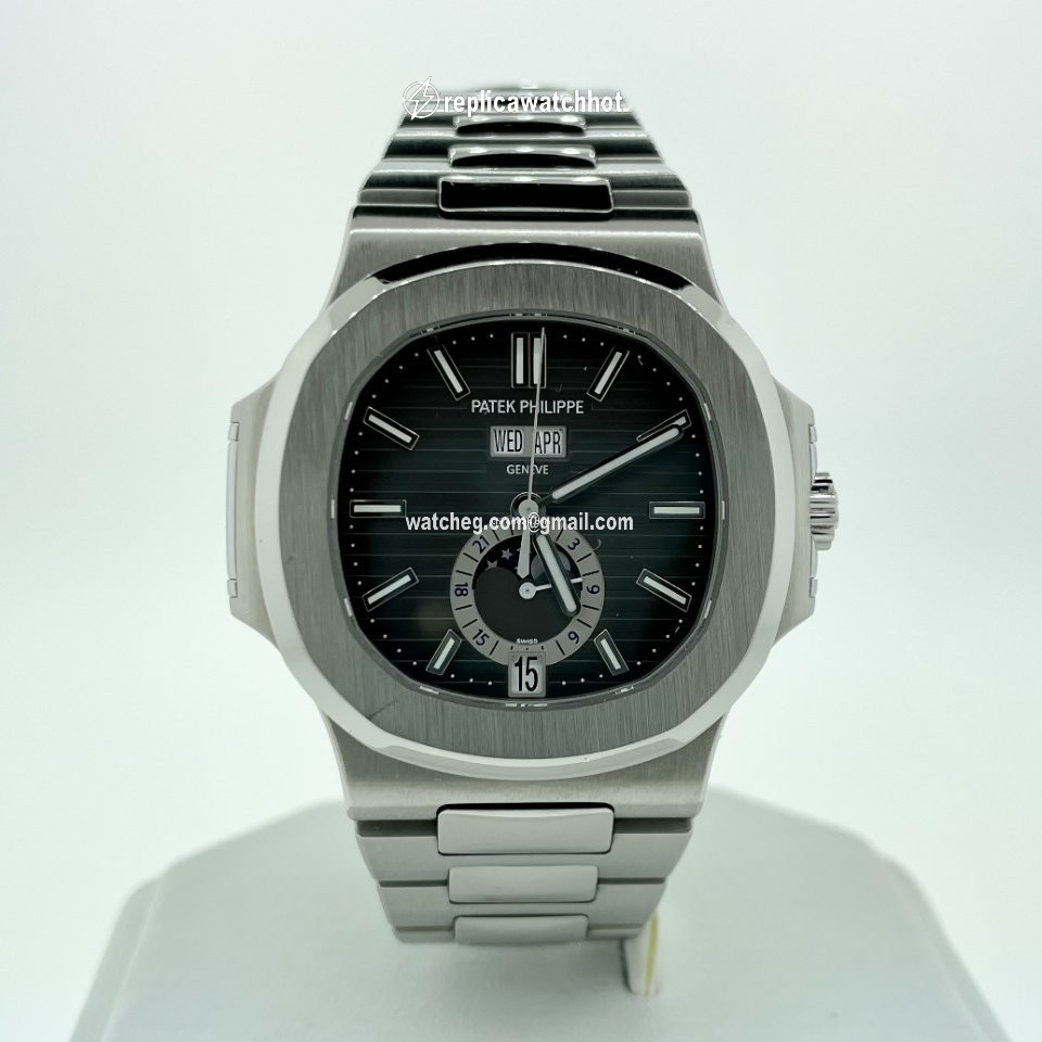 Patek Philippe Nautilus Mens watch Unisex Automatic Steel 5726 1A 2
