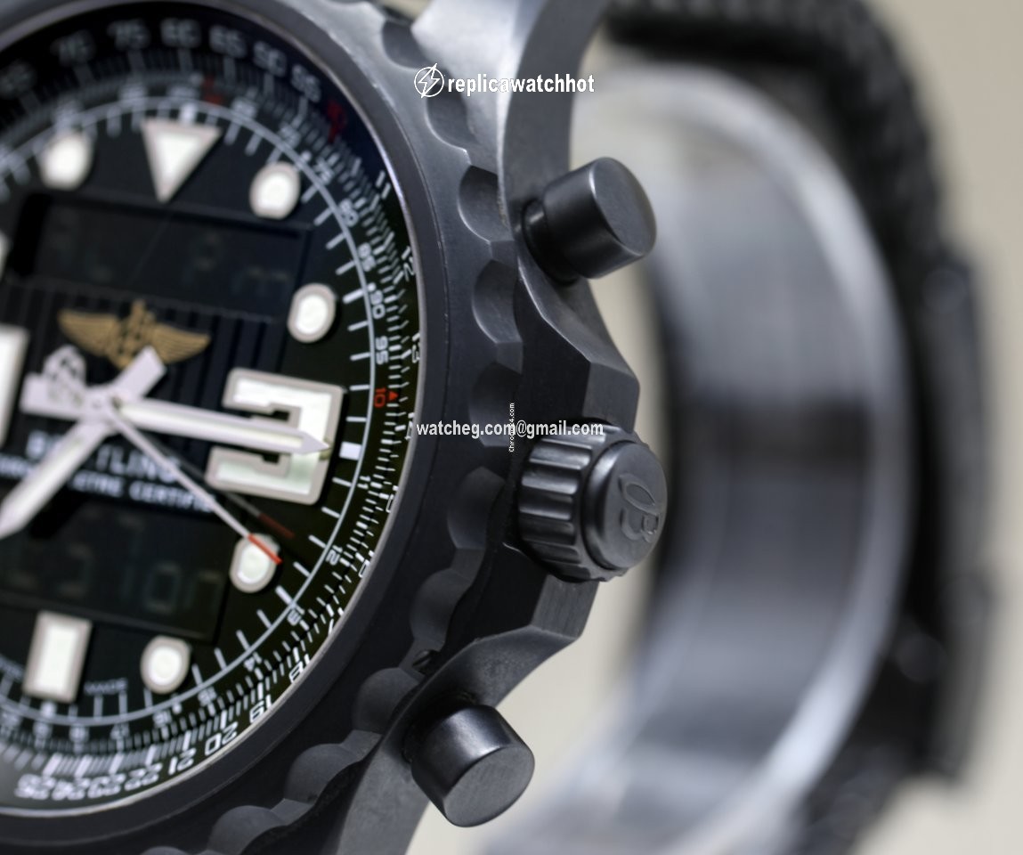 Breitling Chronospace Mens watch Unisex Quartz Steel M78365 2