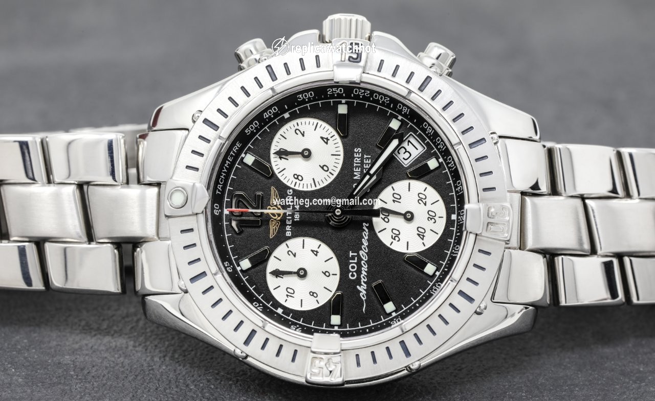 Breitling Colt Mens watch Unisex Quartz Steel A53350 2