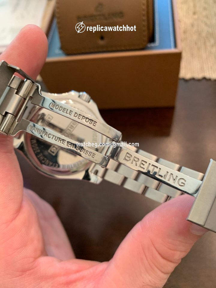 Breitling Colt Automatic Mens watch Unisex Automatic Steel A1738811 BD44 173A 2