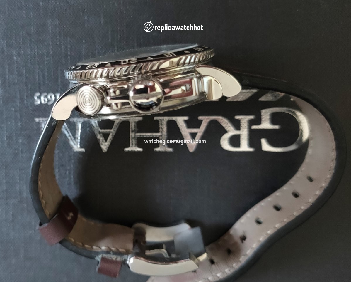 Graham Chronofighter Mens watch Unisex Automatic Steel 2CVBC.C01A 2
