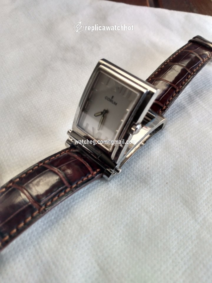 Corum Tabogan Mens watch Unisex Quartz Steel 145.161.20 2