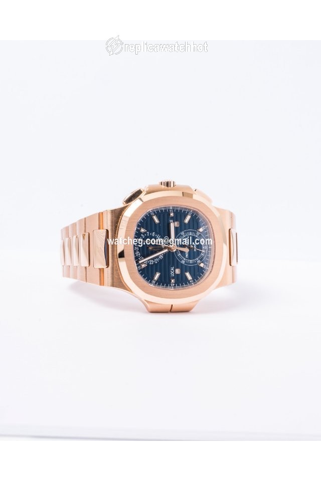 Patek Philippe Nautilus 5990 1R-001 2