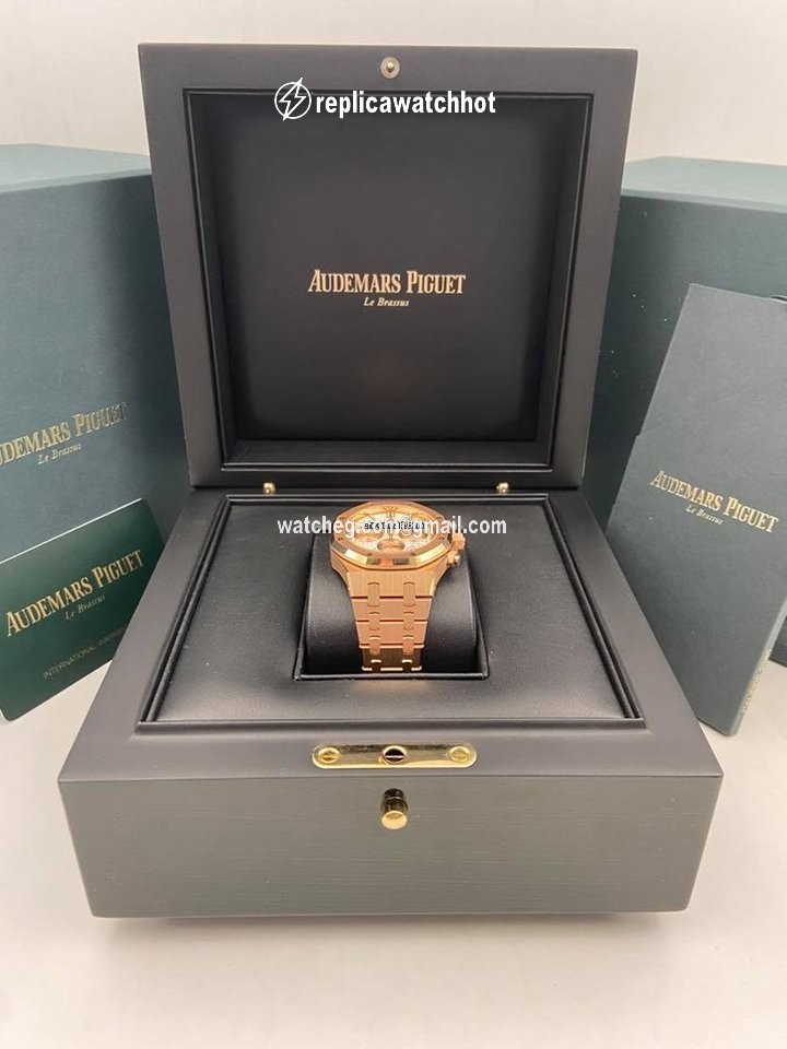 Audemars Piguet Royal Oak Chronograph Mens watch Unisex Automatic Rose gold 26315OR.OO.1256OR.01 2