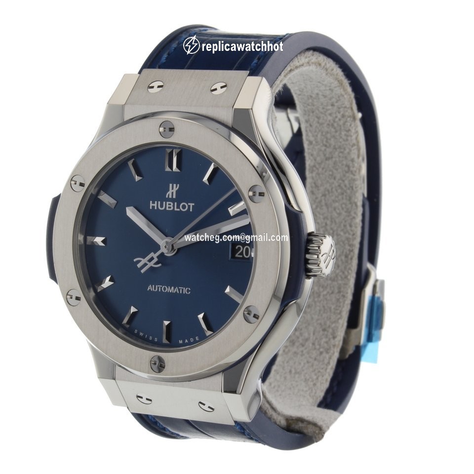 Hublot Classic Fusion Blue Mens watch Unisex Automatic Titanium 565NX7170LR 2