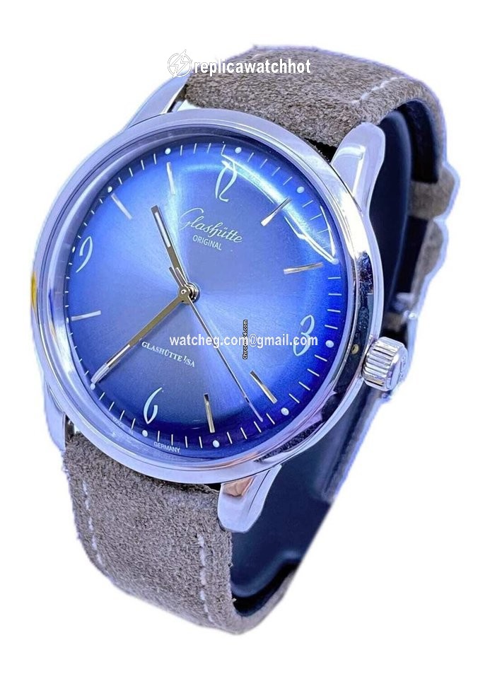 Glashtte Original Sixties Mens watch Unisex Automatic Steel 1-39-52-14-02-04 2