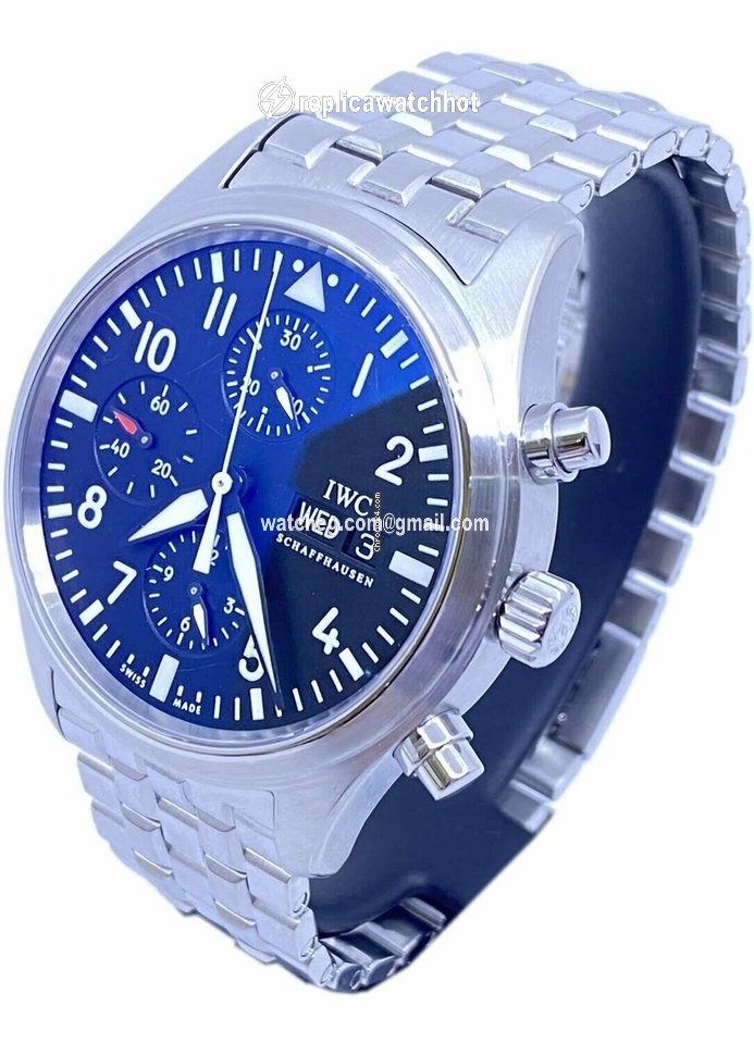 IWC Pilot Chronograph Mens watch Unisex Automatic Steel IW3717.04 2