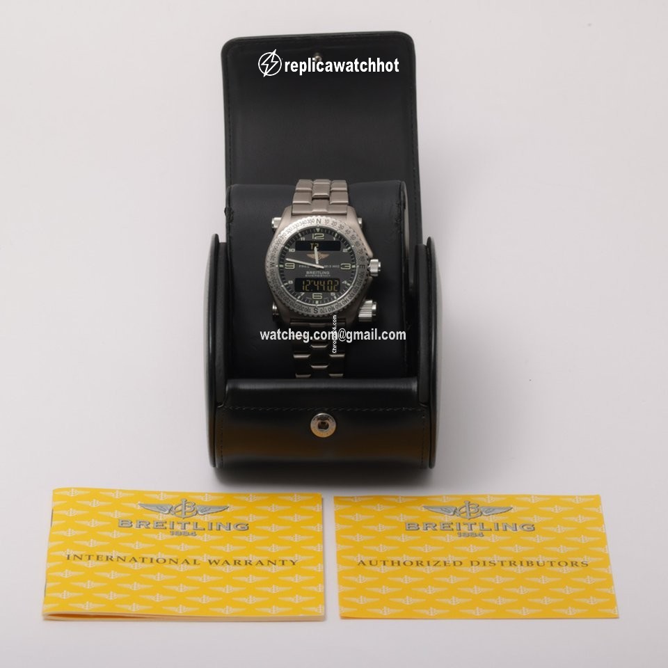 Breitling Emergency Mens watch Unisex Quartz Titanium E56121.1 2