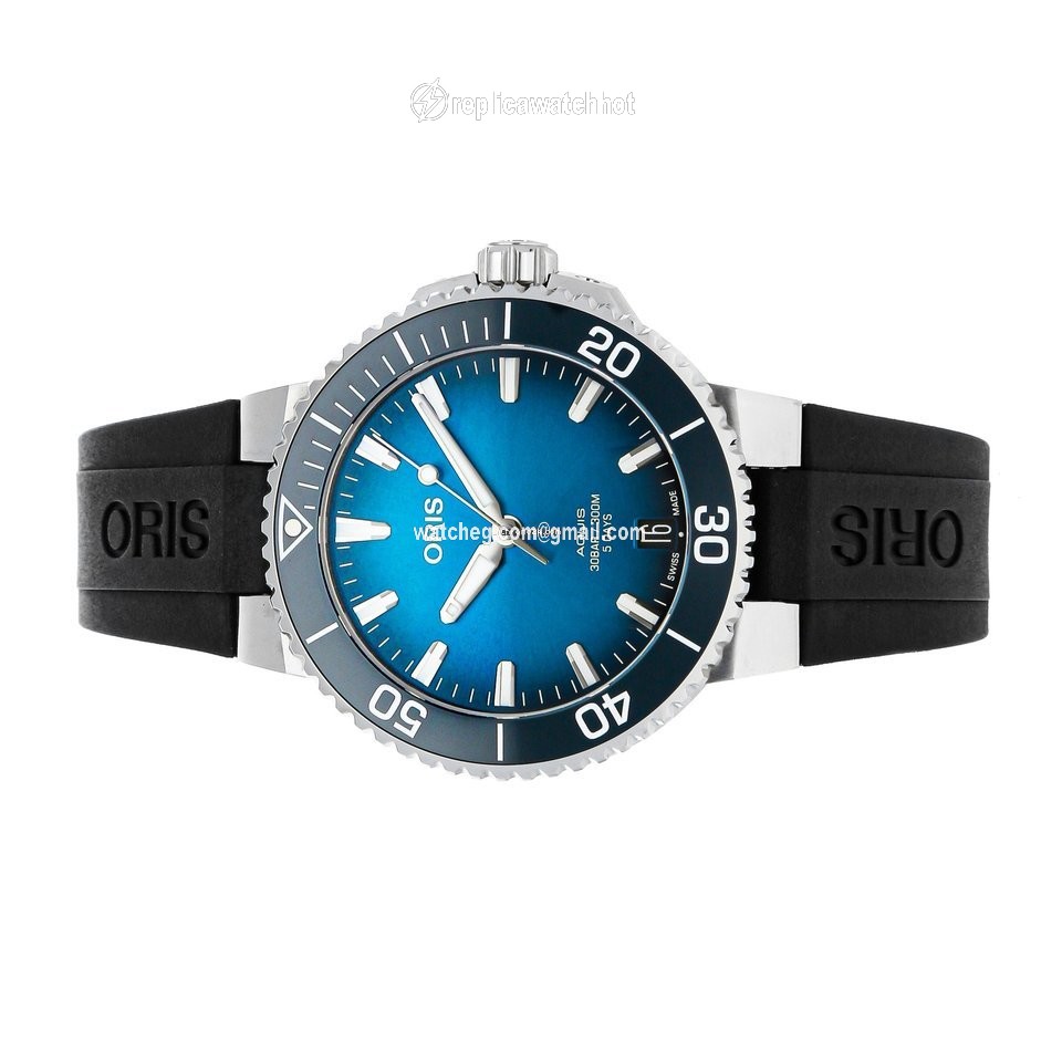 Oris Aquis Date Mens watch Unisex Automatic Steel 01 400 7769 4135-07 4 22 74FC 2