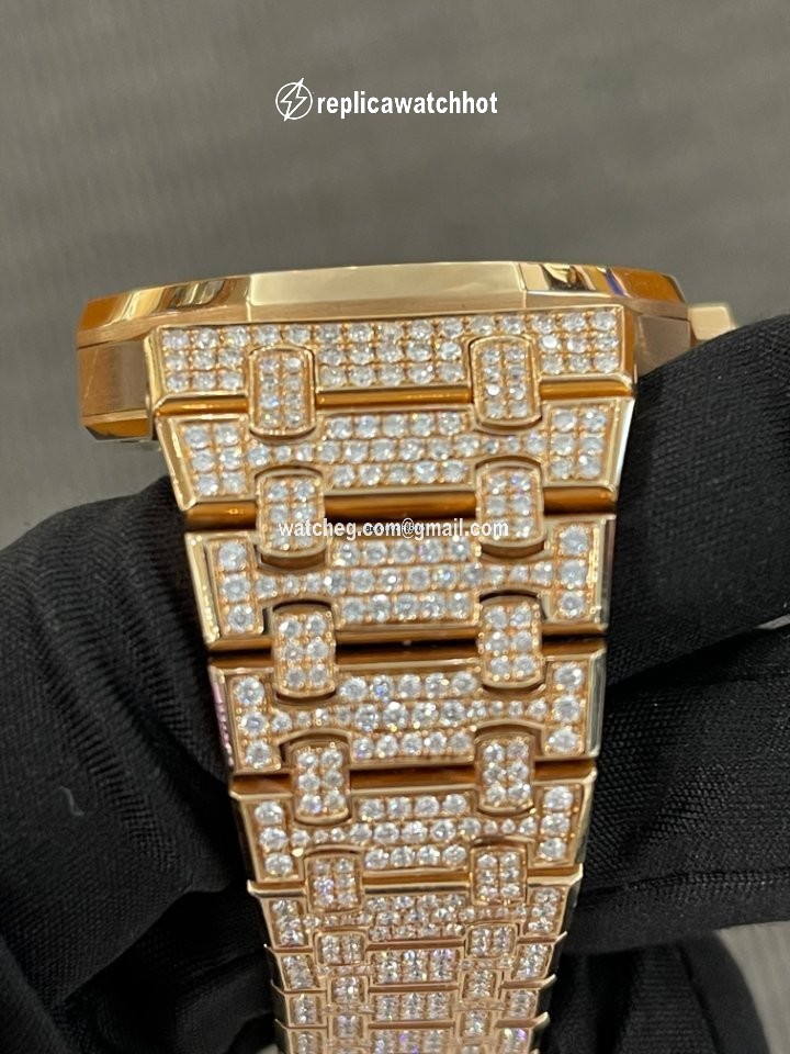 Audemars Piguet Royal Oak Mens watch Unisex Automatic Rose gold 15413OR.YY.1220OR.01 2