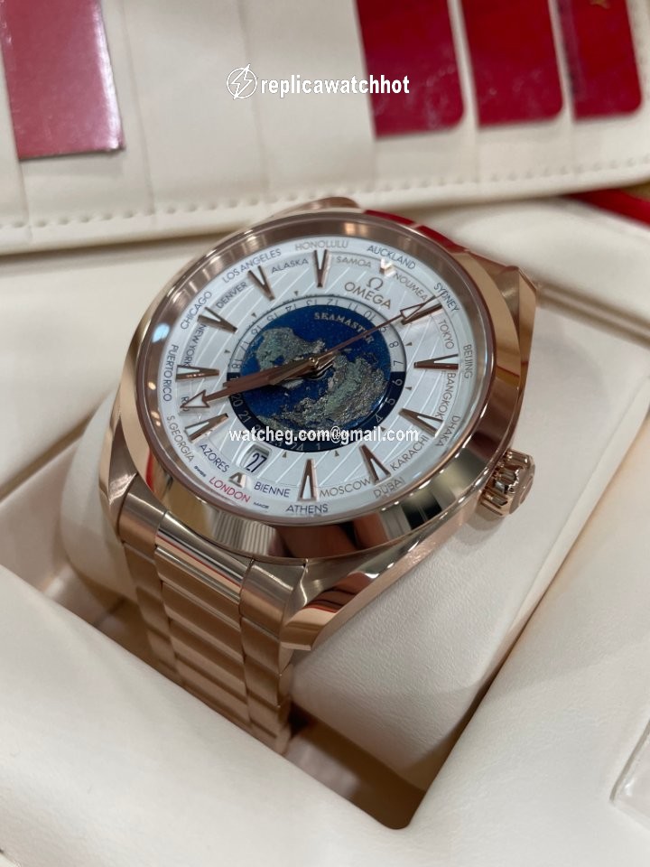 Omega Seamaster Aqua Terra Mens watch Unisex Automatic Rose gold 220.50.43.22.02.001 2