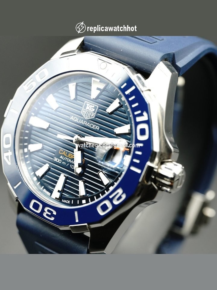 TAG Heuer Aquaracer 300M Mens watch Unisex Automatic Steel 5 WAY211C 2