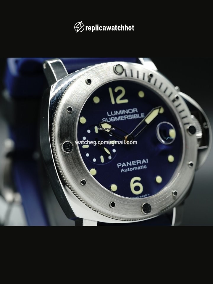 Panerai Luminor Submersible Mens watch Unisex Automatic Steel PAM00731 2