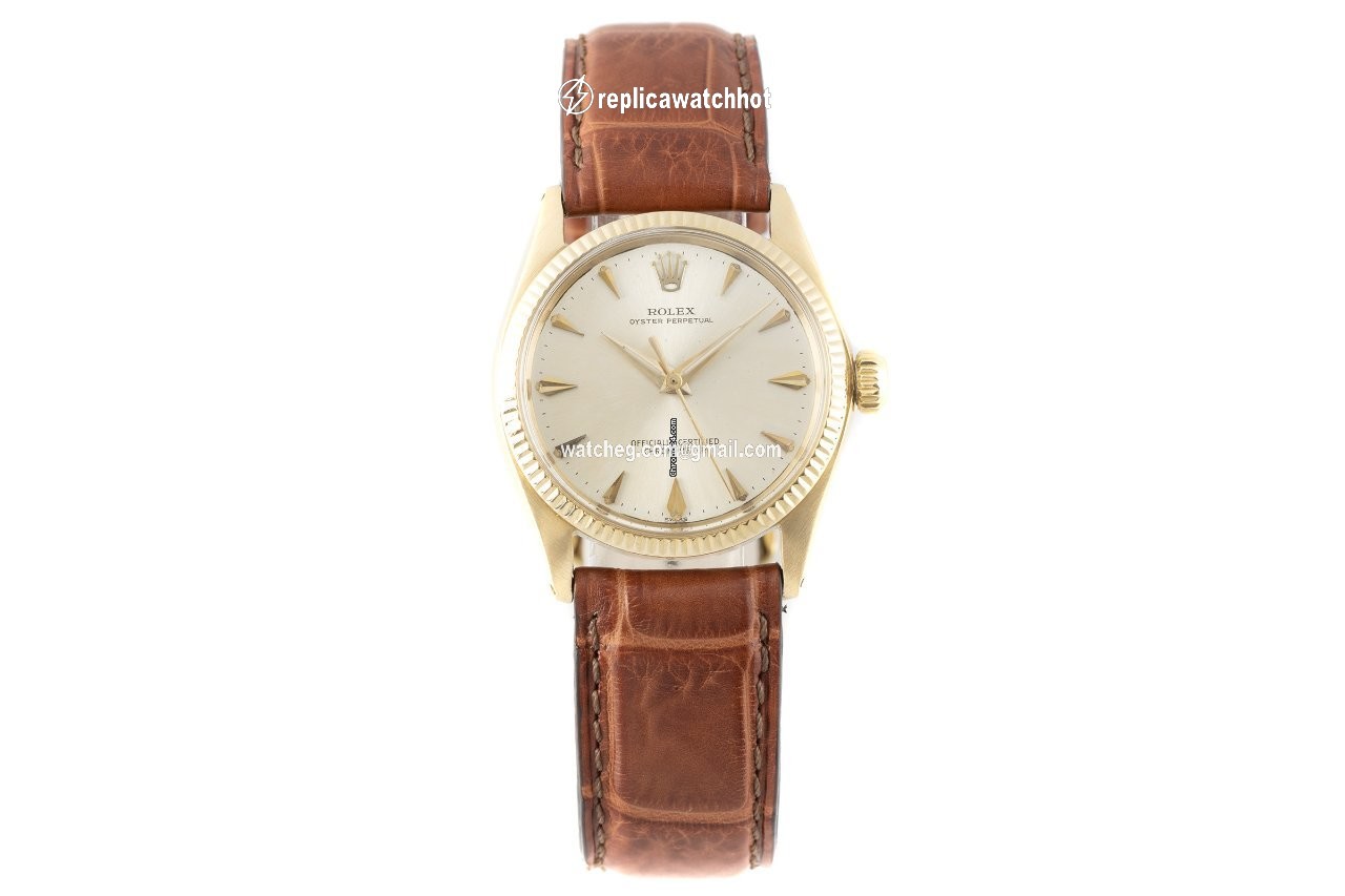 Rolex Oyster Perpetual 31 Womens watch Yellow gold Automatic 6551 2