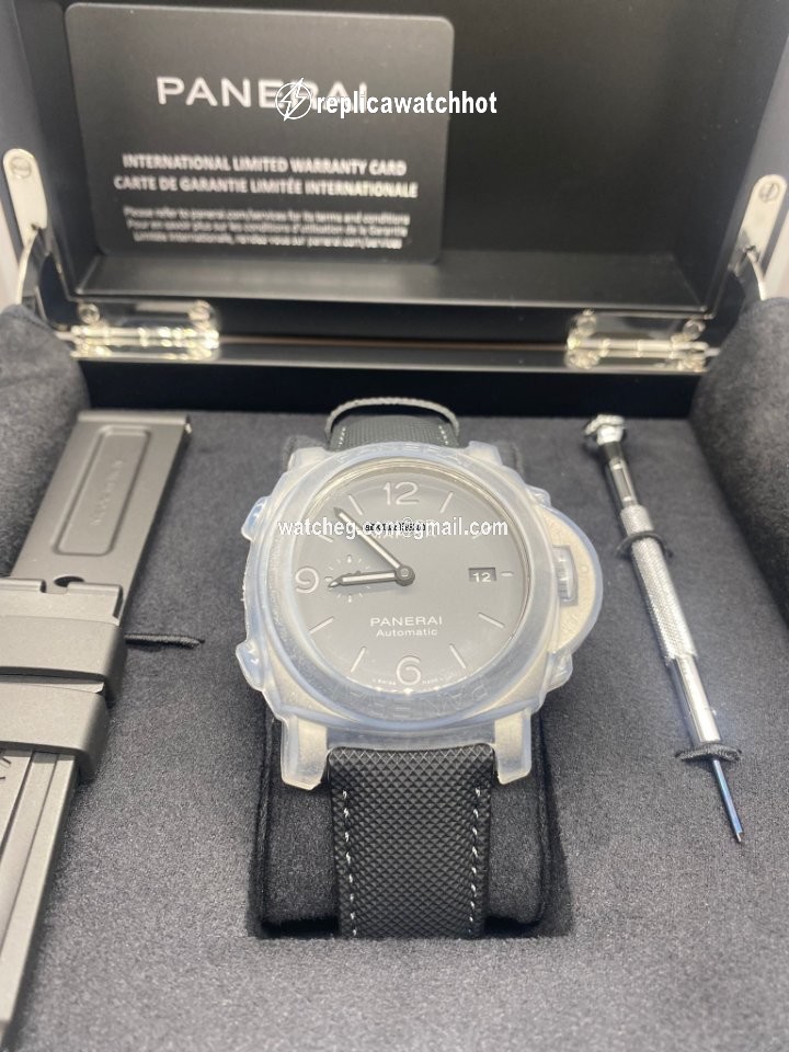 Panerai Mens watch Unisex Automatic Titanium PAM 01662 2