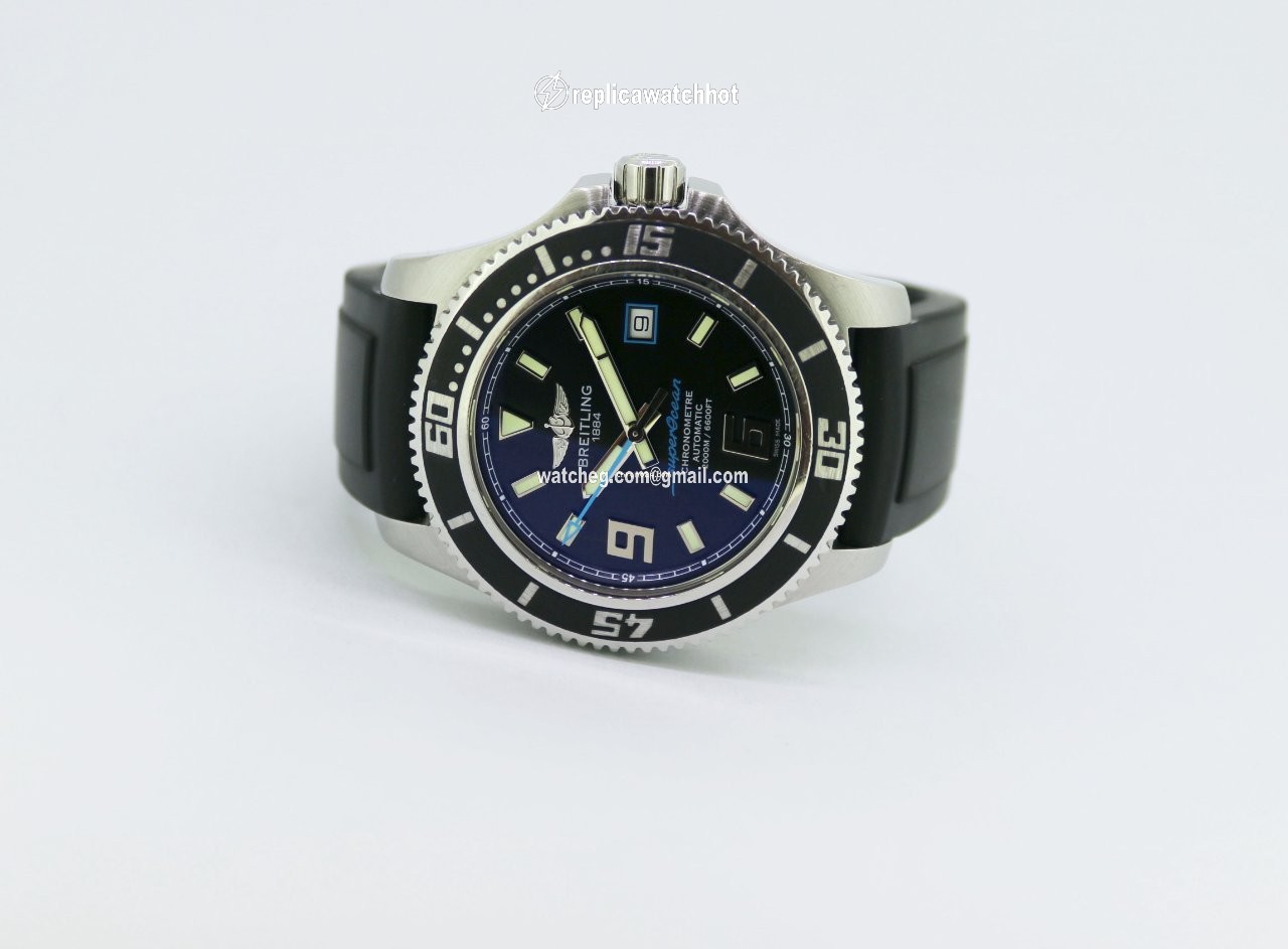 Breitling Superocean 44 Mens watch Unisex Automatic Steel A17391 2