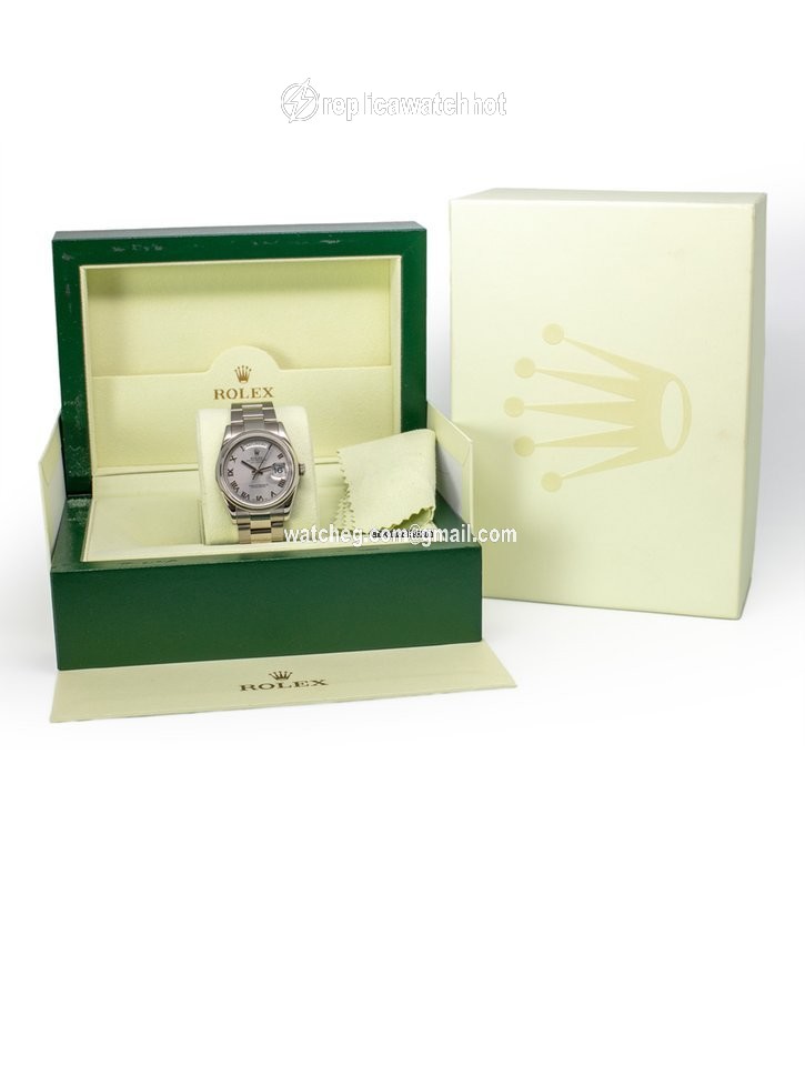 Rolex Day-Date 36 Mens watch Unisex White gold Automatic 118209 2