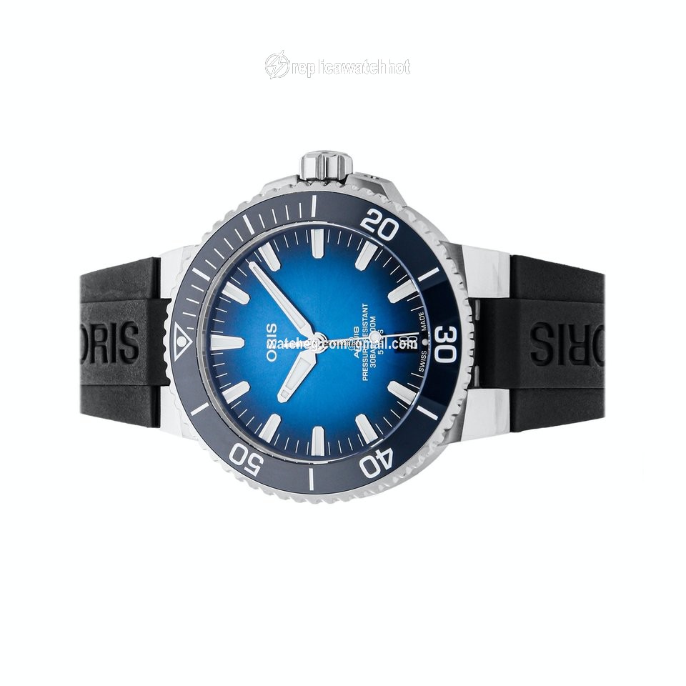 Oris Aquis Date Mens watch Unisex Automatic Steel 01 400 7763 4135-07 4 24 74EB 2
