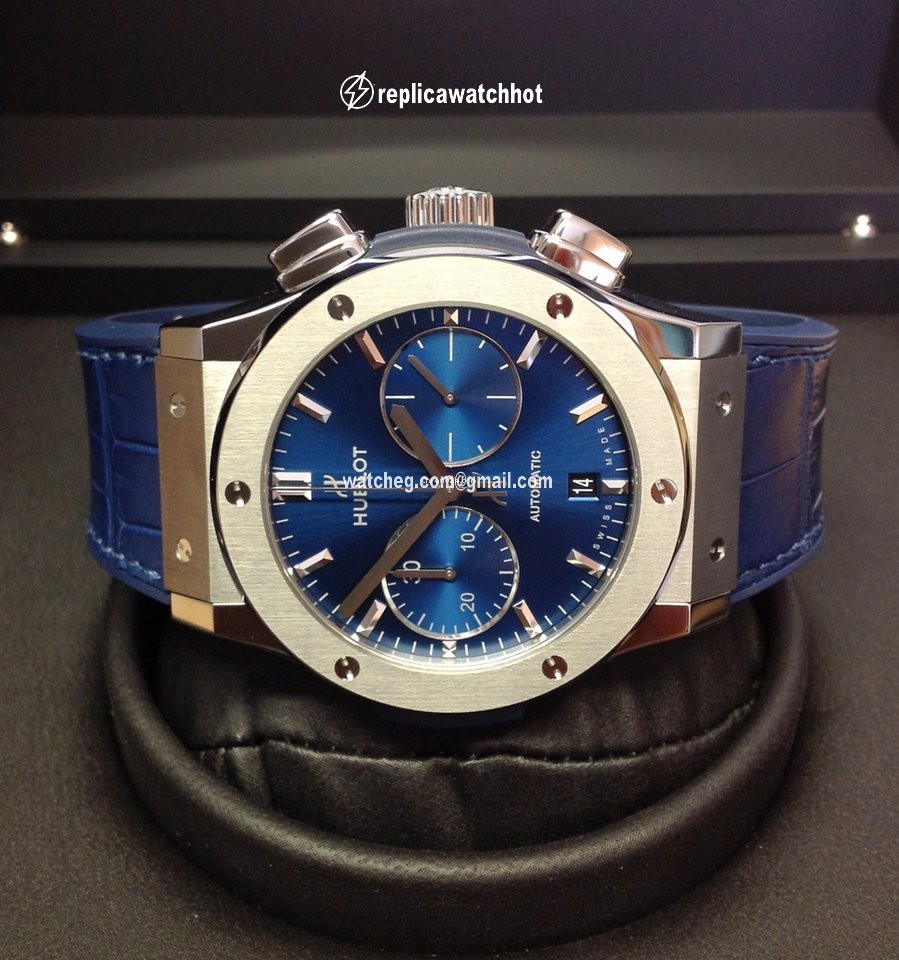 Hublot Classic Fusion Blue Mens watch Unisex Automatic Titanium 521.nx.7170.lr 2