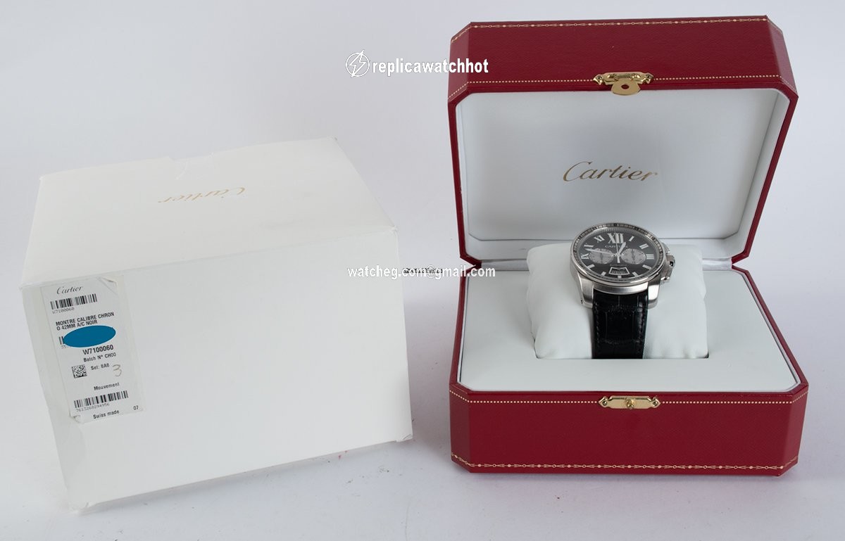 Cartier Calibre de Cartier Chronograph Mens watch Unisex Automatic Steel W7100060 2